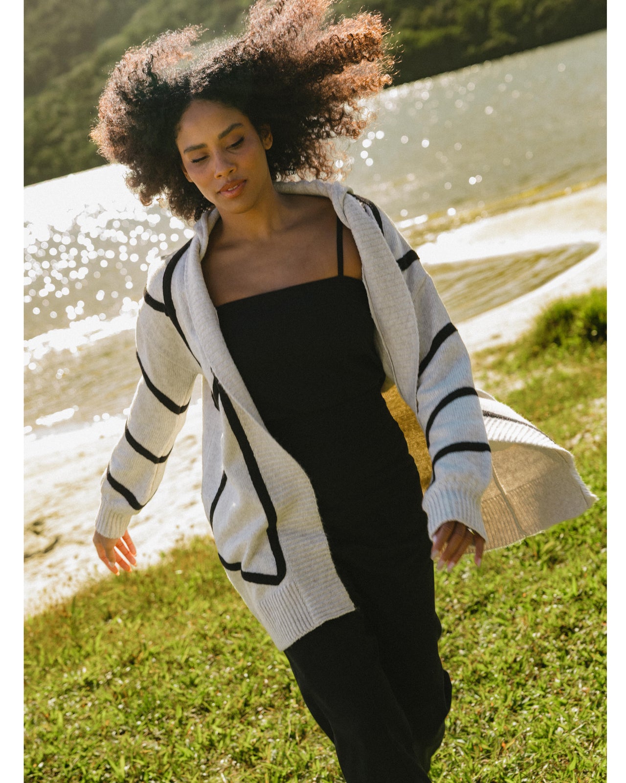 Cardigan Geométrico Areia/Preto