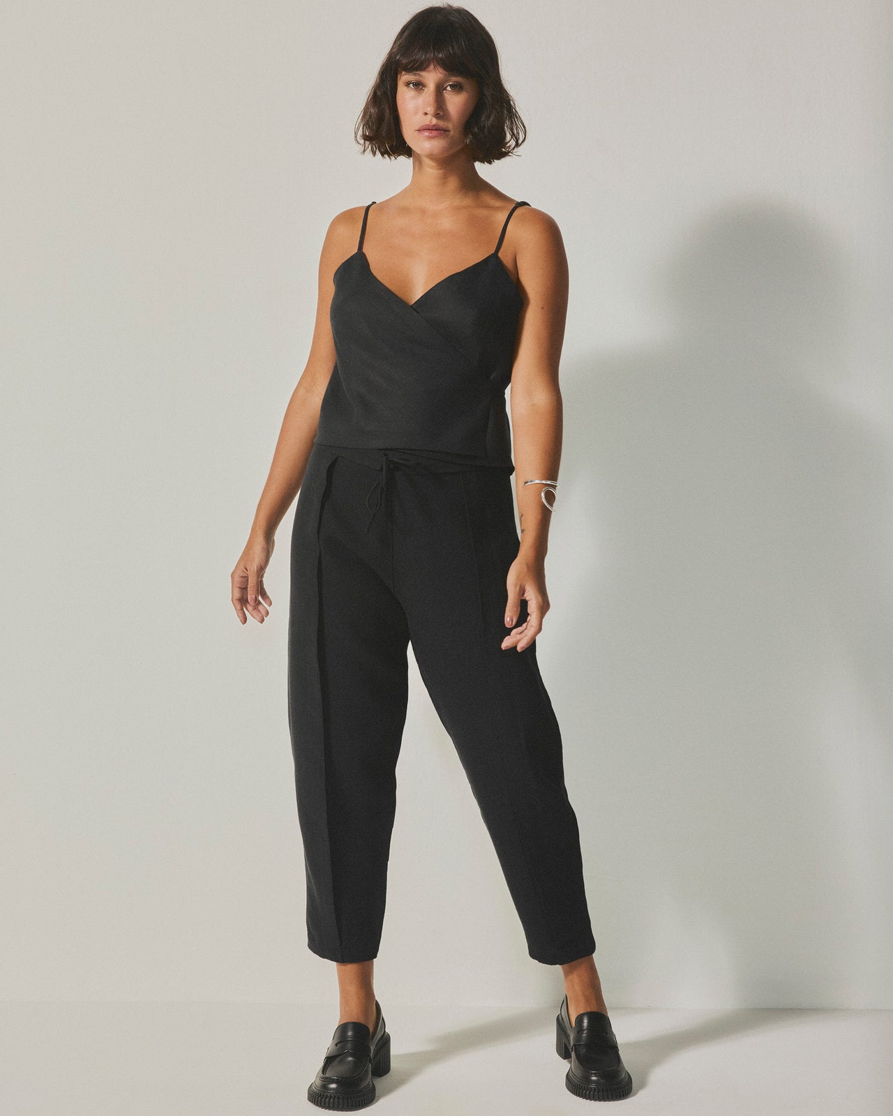 Calça Laço Linho Preta