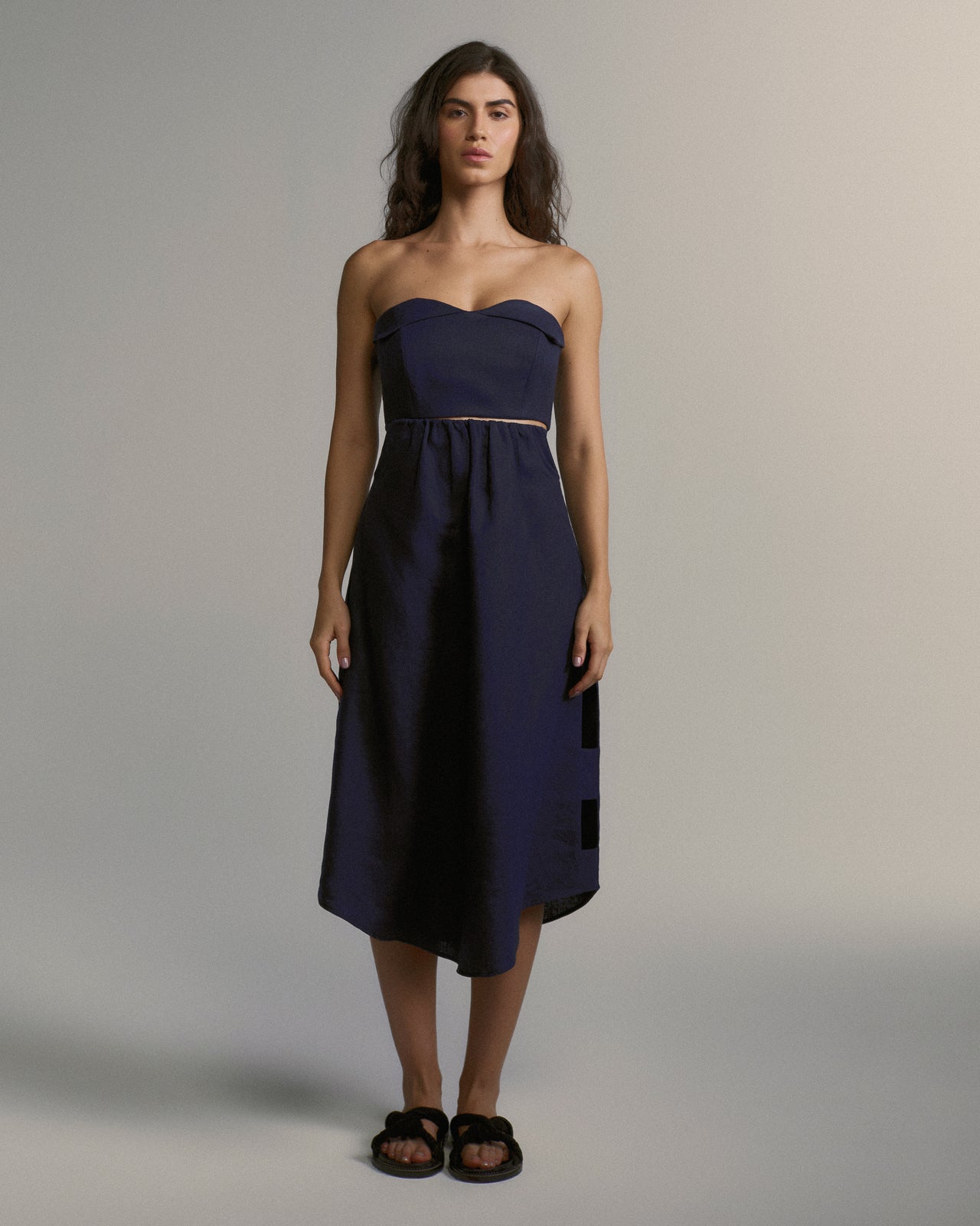 Saia Vazada Linho Marinho