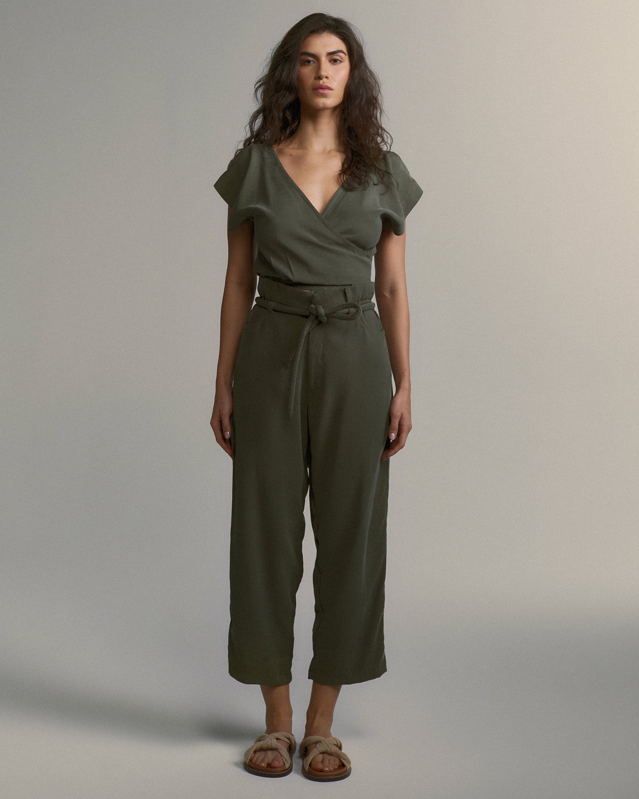 Calça Corda Tencel Verde Oliva