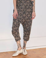 Calça Saruel Jacquard