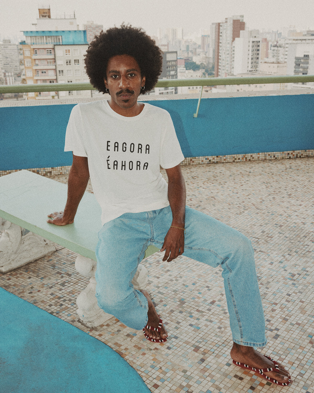 Camiseta E AGORA É A HORA Off White