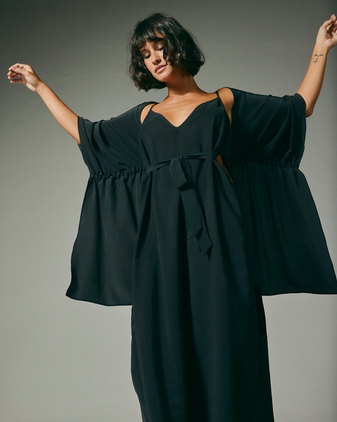 Casulo Mangas Seda Preto