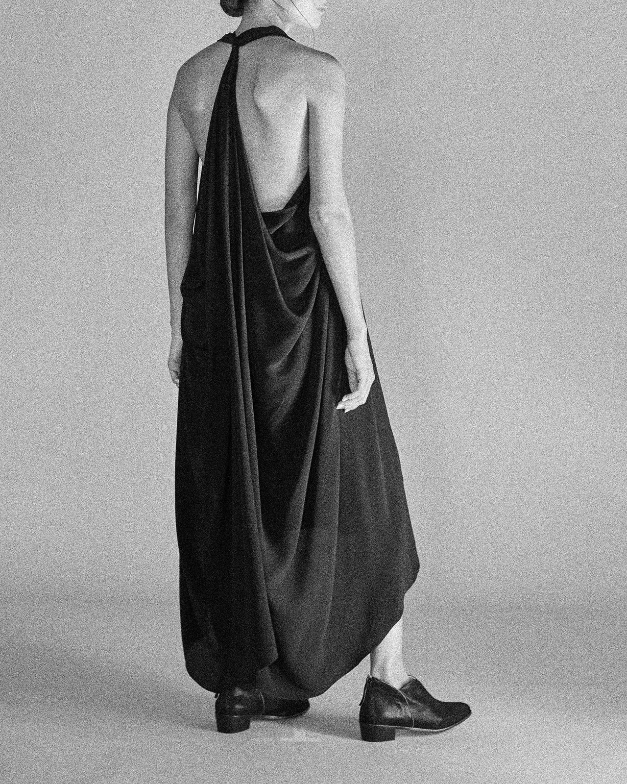 Vestido Atena Seda Preta